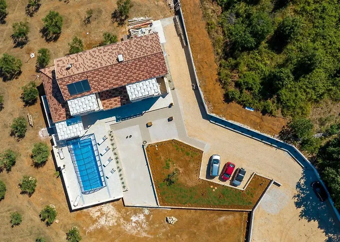 Feriehus Tesoro Zaton (Zadar)